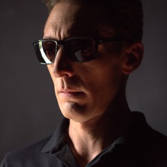 Robert Nandez