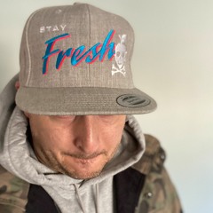 13 - Gone Till November (Remix) - Wyclef feat Canibus