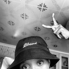 Thatohatsii. 🦋