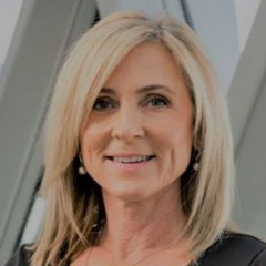 Karen  Starns