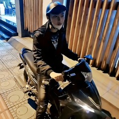 Bé Quạ✈️