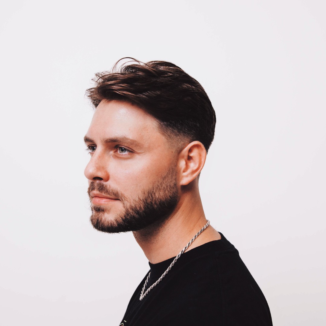Stream Chris Gialanze music | Listen to songs, albums, playlists