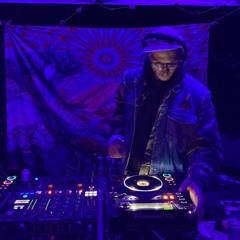 Chex Mix DJ