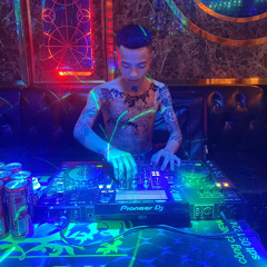 Liêu Bảo Tín