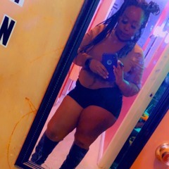 celebrity-freak -yung miami remix