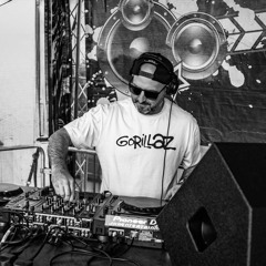 At Night (Extended Mix - Free Download)