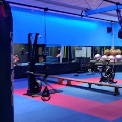 Dean Bradley Fitness Instructor