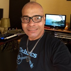 DJ Alexandre Batista