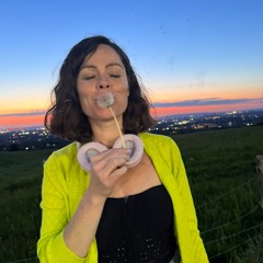 N  A  T.  B  L  O  O  M  S