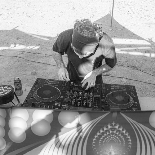 Dancing For Neve - ROZI