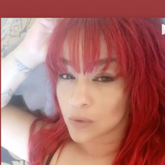 LovelyQueenB