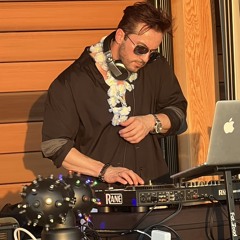 DJMagic__