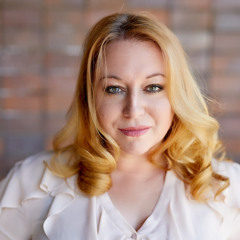 Rebecca Siemoneit-Barum