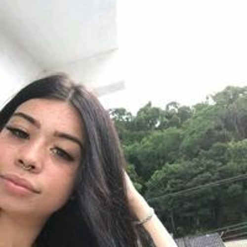 Julia Silva’s avatar