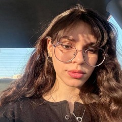 Malak elmnesy_