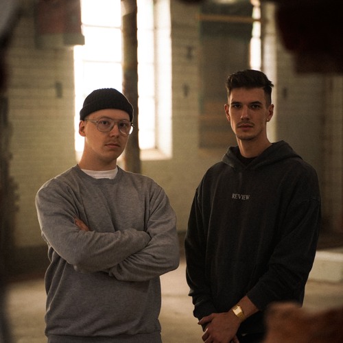 SECOND REALITY - LISTEN