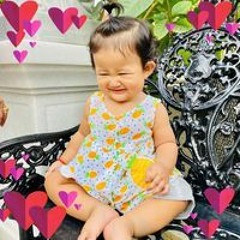 คุณพ่อคุณแม่ น้องยิ้มใส