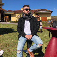 Vinícius Bernardes