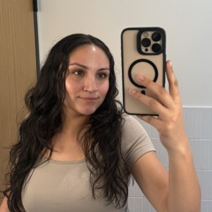 Samantha Valencia