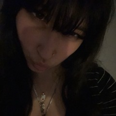 J ✩