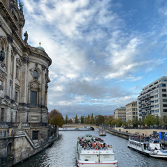 Alexandra Vivian Rosca