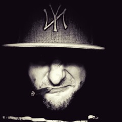 NiksOnMiX/CroniC BeatzZ/ShockWavE