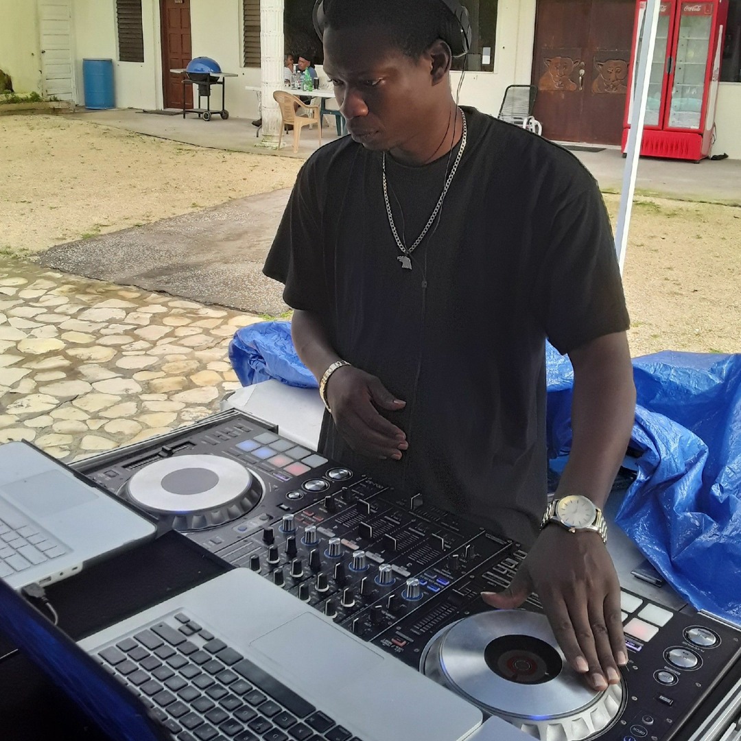 Stream DJ LALA BLUE STEEL SOUNDS music | Listen to songs, albums