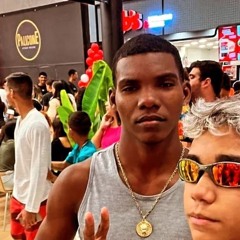 Dj tremrjderick11