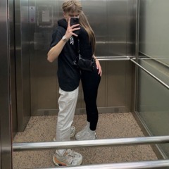 snezyzyzy