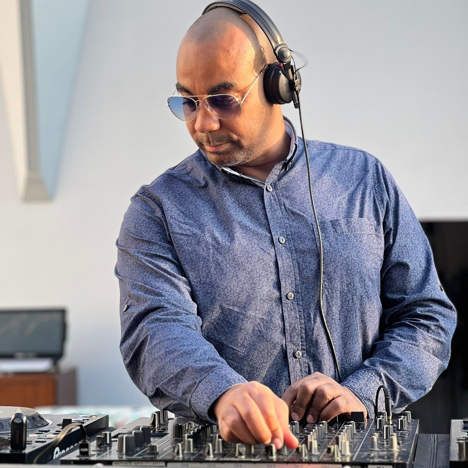 DJ Momo Nas