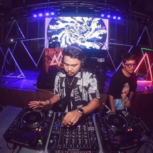 DJ ZACC artist photo