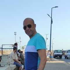 عبدالمنعم فتحي العكل