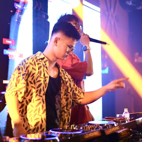 DJ MANIPU artist photo