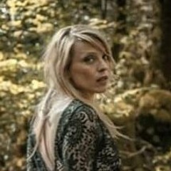 Elodie EXPLORATEURS Mondes Anciens
