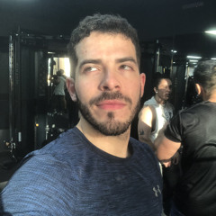 Esteban Santa Cruz