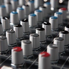 Deep Stays Down - Larkin Poe