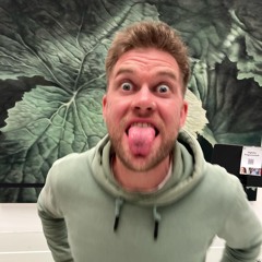 André