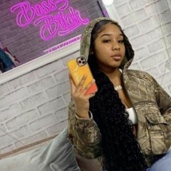 Naomi🤎🧿🧸🧋