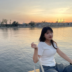 elly B