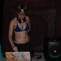 dj lani <3
