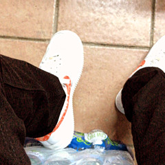 Jo.oyDoDoze 👨🏽‍🦯‍➡️