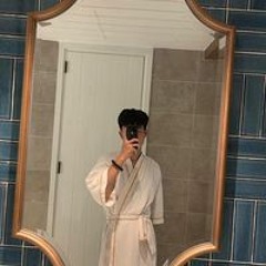 Nguyễn Việt Hoàng