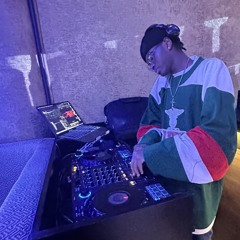 VC, The DeeJay