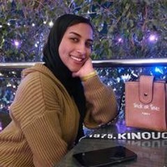 انا مش مبينالو