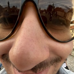 Nick Hutchinson