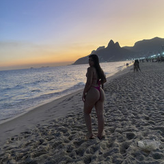 Giovana L