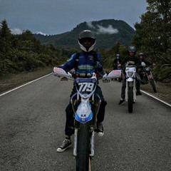 adet