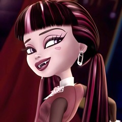 CHLOEE!