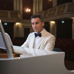 Oleg Tillmann