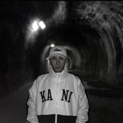 Techno_Kubi